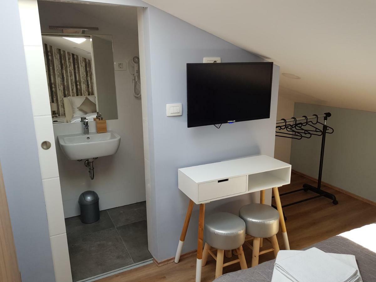 Piraneska Hotel Eksteriør billede