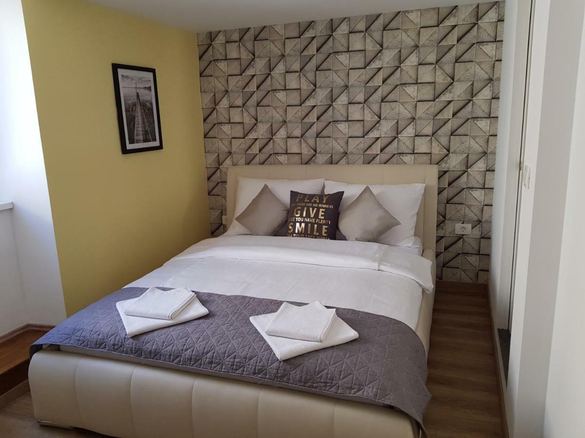 Piraneska Hotel Eksteriør billede